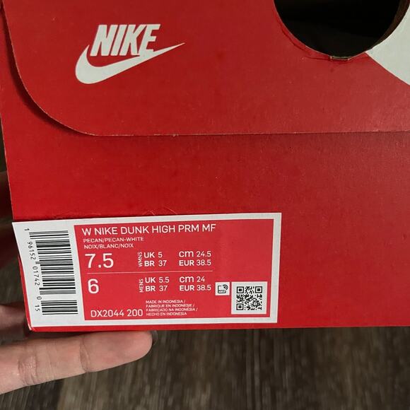 Women's Nike Dunk High Performance Pecan White 7.5 - Picture 4 of 5